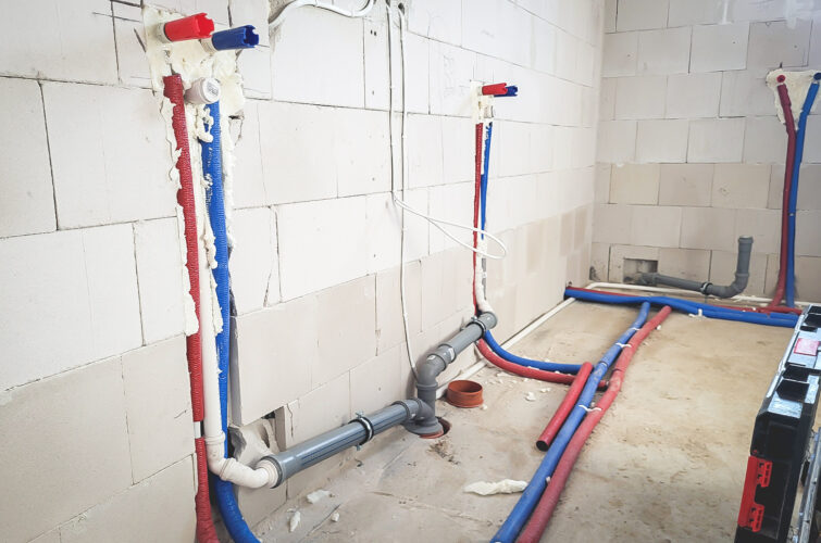 Wykonawca instalator hydraulik montaż instalacji wodno-kanalizacyjnej instalacja wody kanalizacji wod-kan Przejazdowo