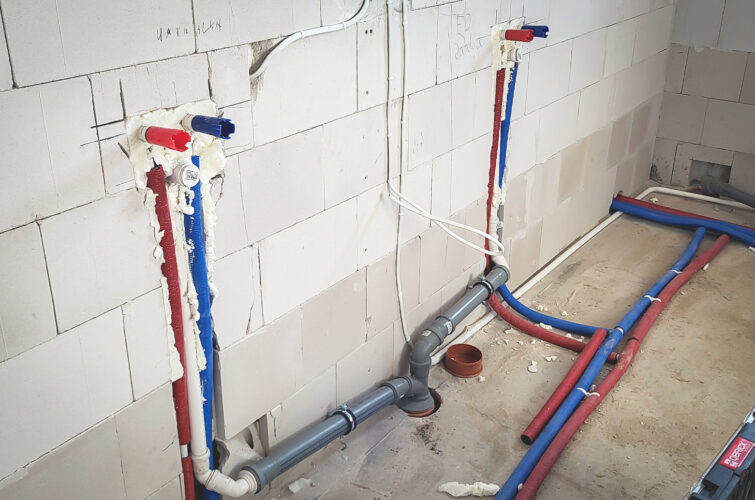 Wykonawca instalator hydraulik montaż instalacji wodno-kanalizacyjnej instalacja wody kanalizacji wod-kan Wiślinka