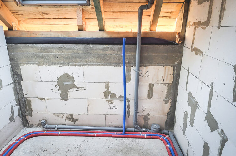 Wykonawca instalator hydraulik montaż instalacji wodno-kanalizacyjnej instalacja wody kanalizacji wod-kan Kolbudy