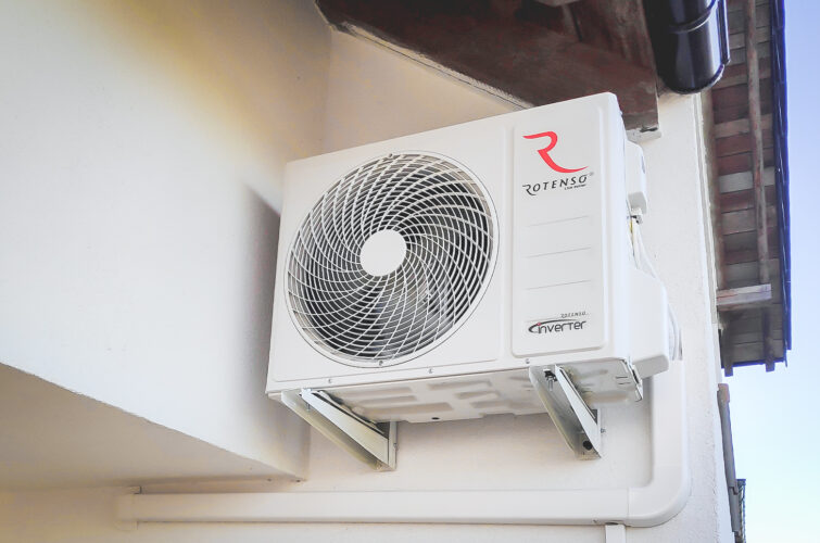 Wykonawca montaż instalacja instalator klimatyzacji klimatyzacja klimatyzator chłodzenie pompa ciepła powietrze-powietrze Rotenso Roni Wiślinka